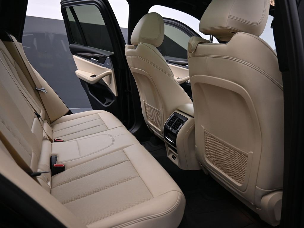 Used 2022 BMW X3 xDrive30i w/ Convenience Package image 18