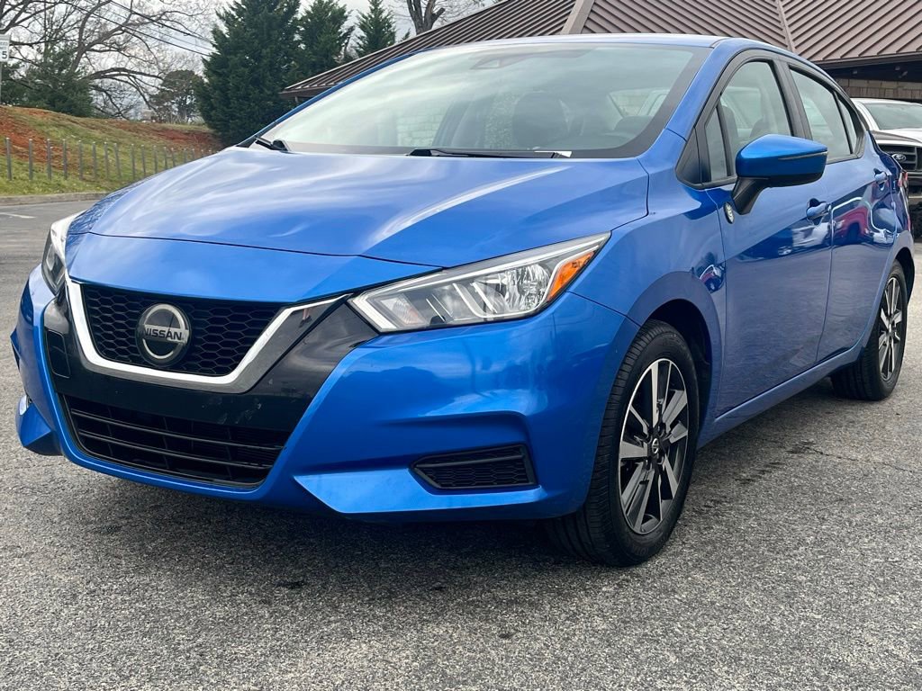 Used 2021 Nissan Versa SV FWD image 4