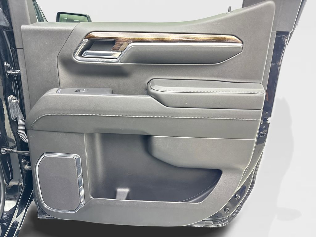 Used 2024 GMC Sierra 1500 Elevation image 43