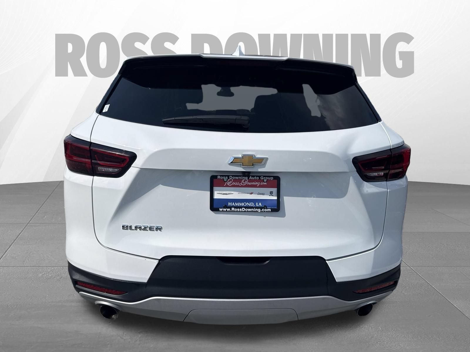Used 2025 Chevrolet Blazer LT FWD image 5
