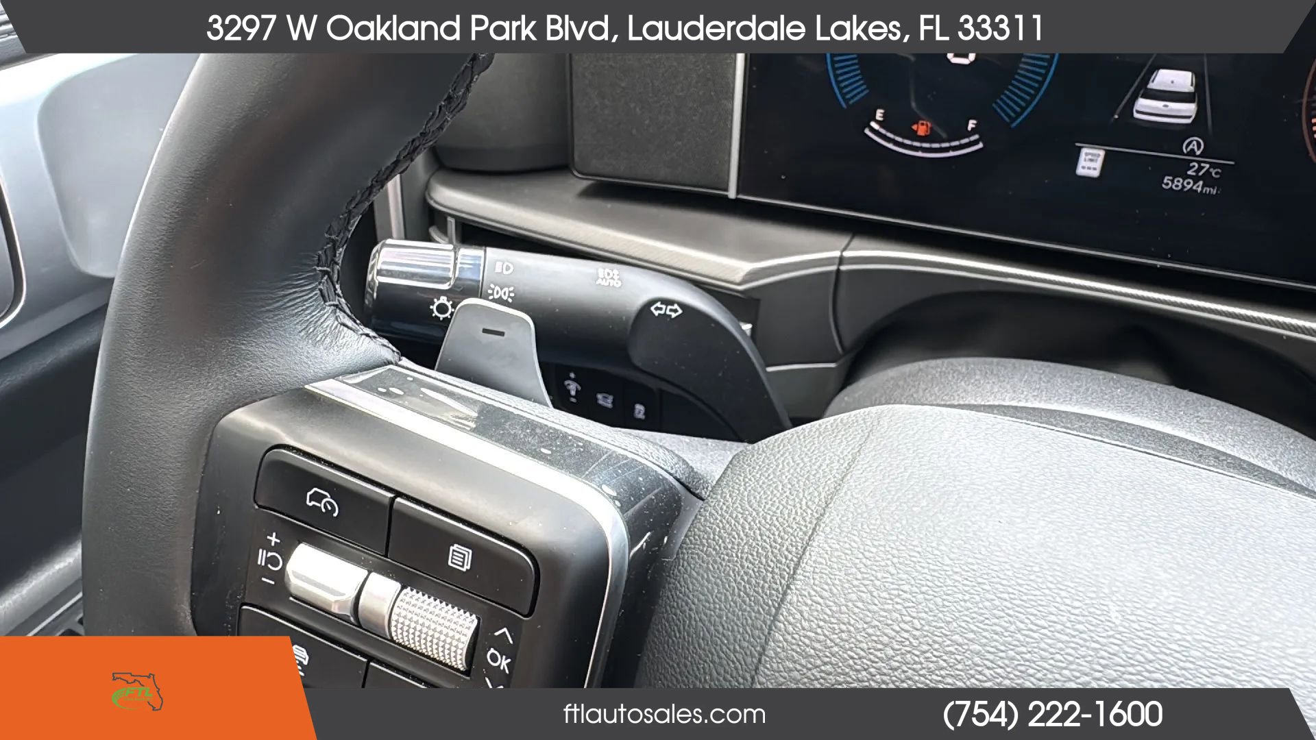 Used 2025 Hyundai Santa Fe SE FWD image 50