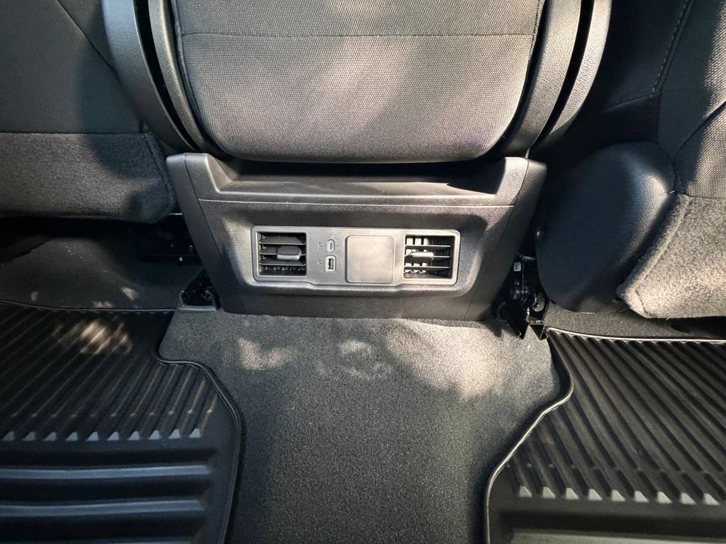New 2026 Chevrolet Silverado 2500 Custom w/ Custom Value Package AWD/4WD image 7
