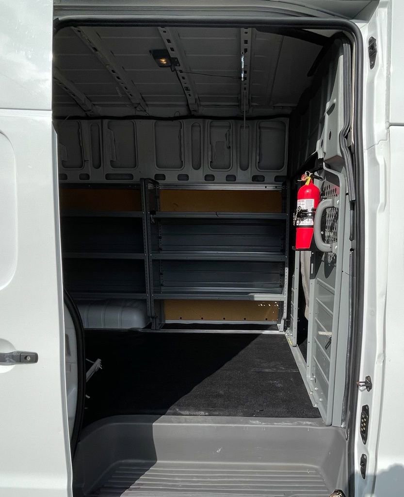 Used 2020 Nissan NV 2500 SV image 32