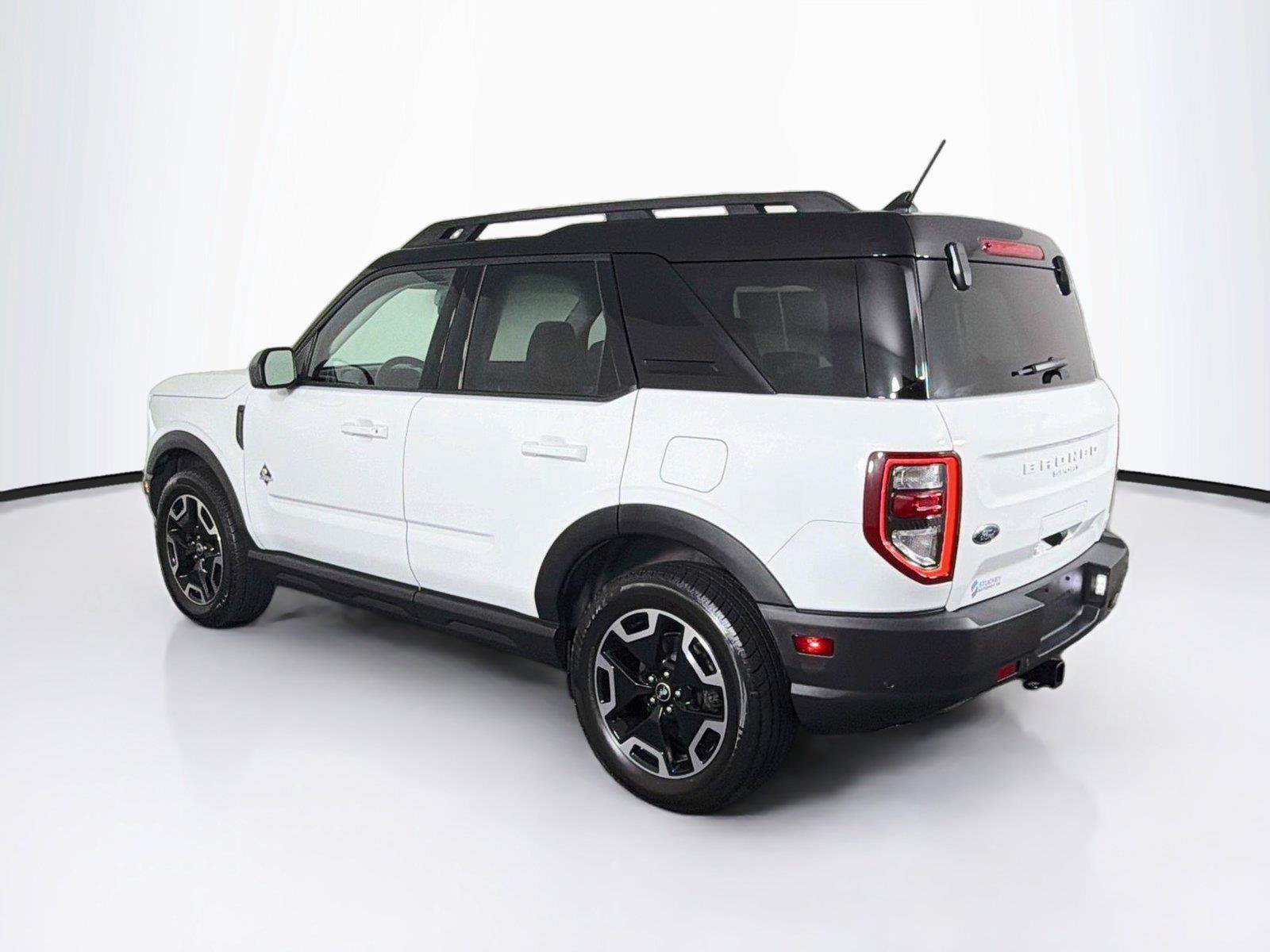 Used 2022 Ford Bronco Sport Outer Banks AWD/4WD image 9