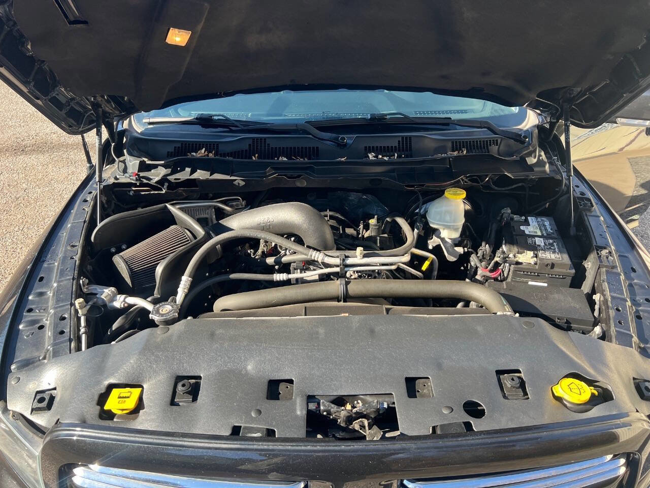 Used 2017 RAM 1500 Sport w/ Black Ram 1500 Sport Group image 24