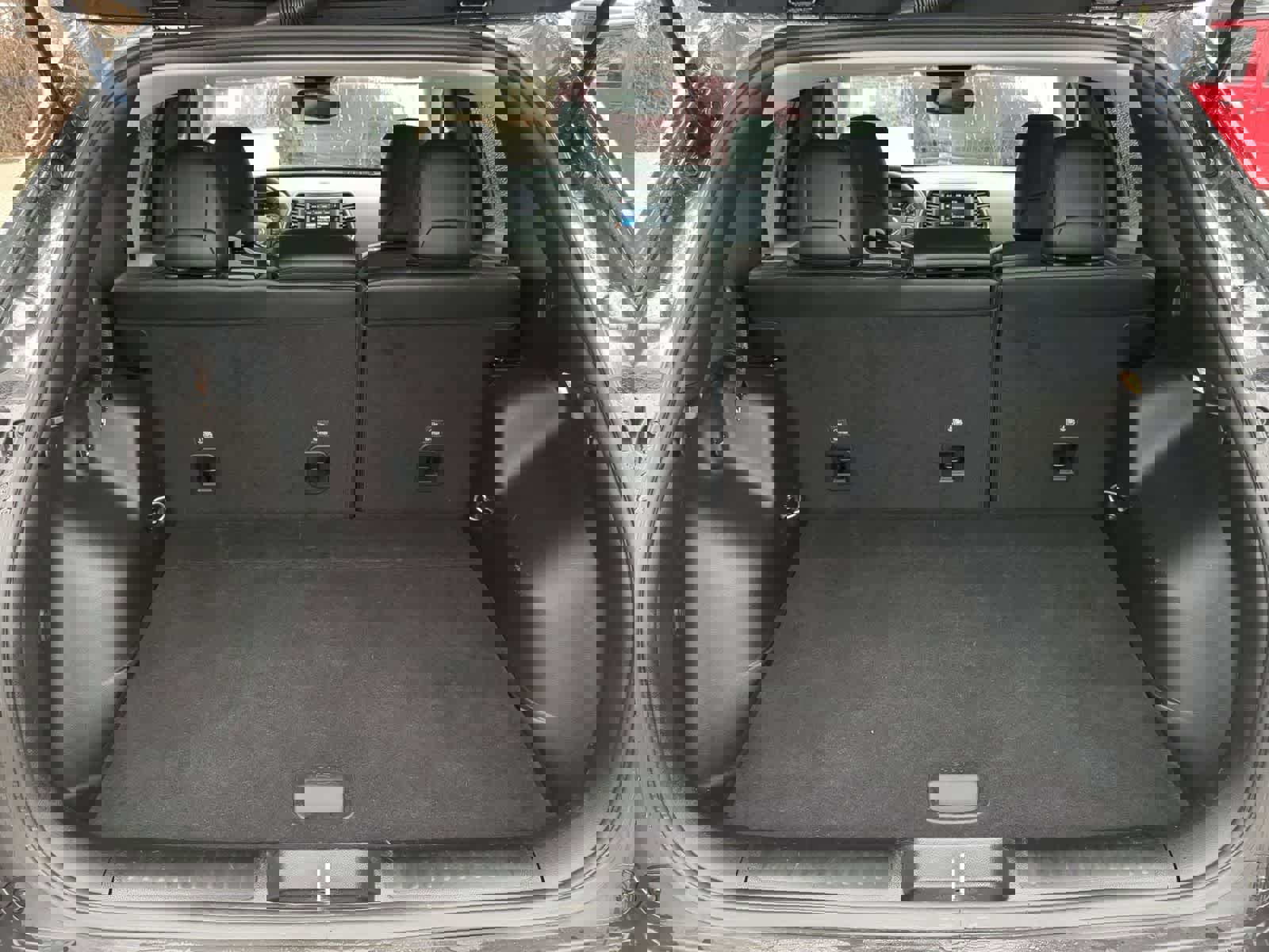 Certified 2022 Jeep Cherokee Trailhawk image 33