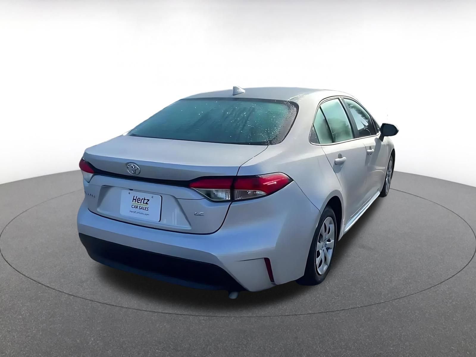 Used 2025 Toyota Corolla LE image 14