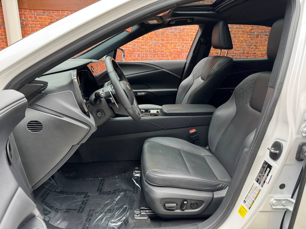 Used 2023 Lexus RX 350 Premium w/ Accessory Package (Z1) AWD/4WD image 22