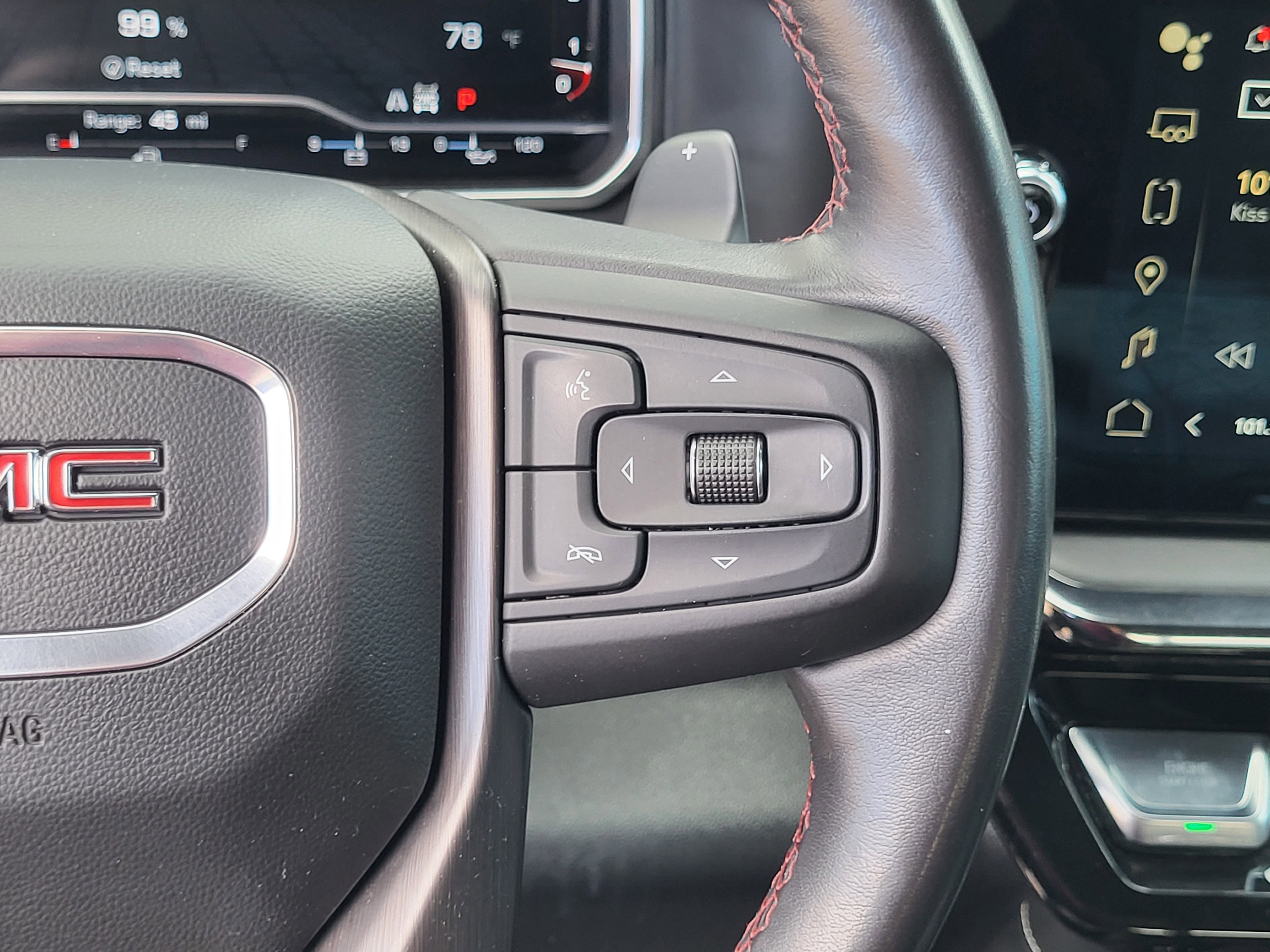 Used 2023 GMC Sierra 1500 AT4X image 16