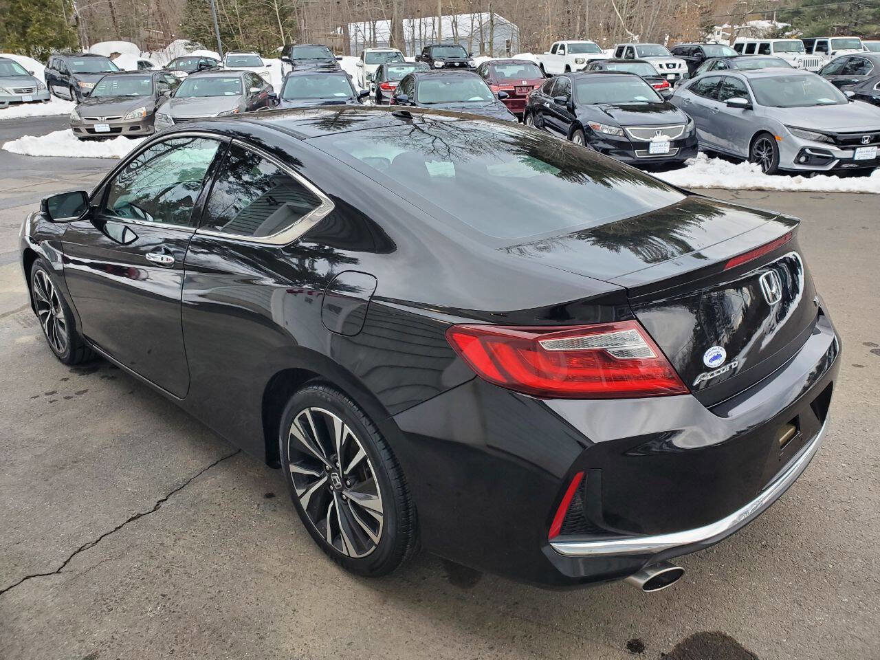 Used 2017 Honda Accord EX-L image 5