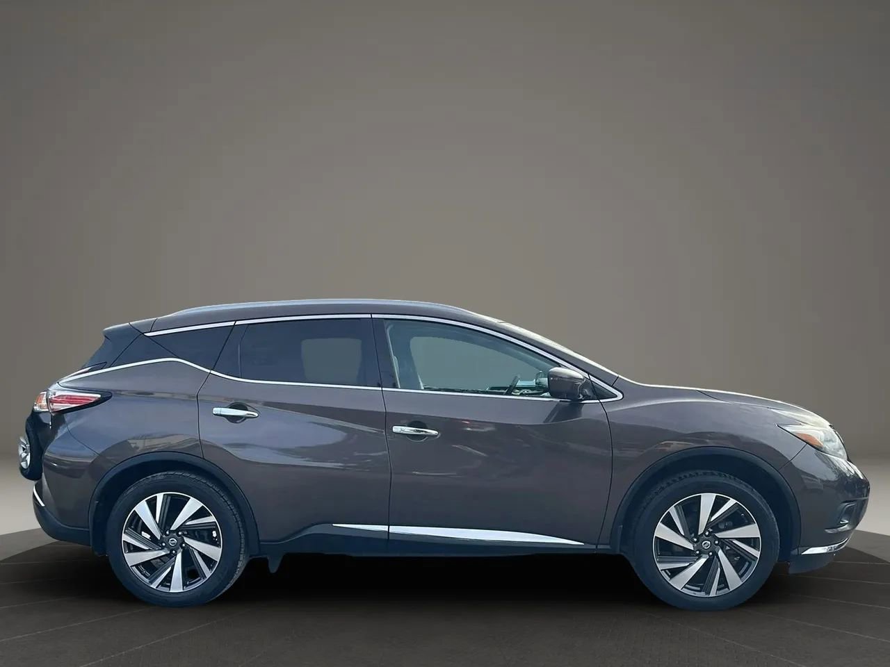Used 2018 Nissan Murano Platinum w/ Cargo Package image 4