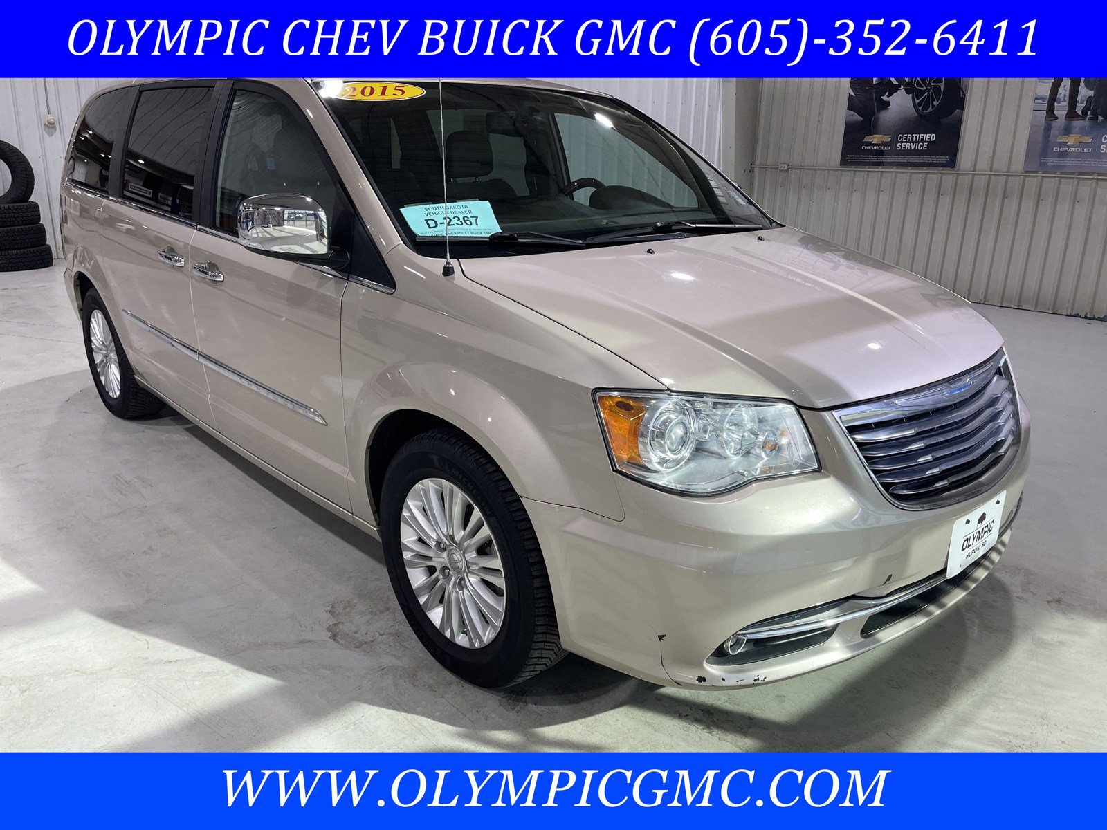 Used 2015 Chrysler Town & Country Limited Platinum