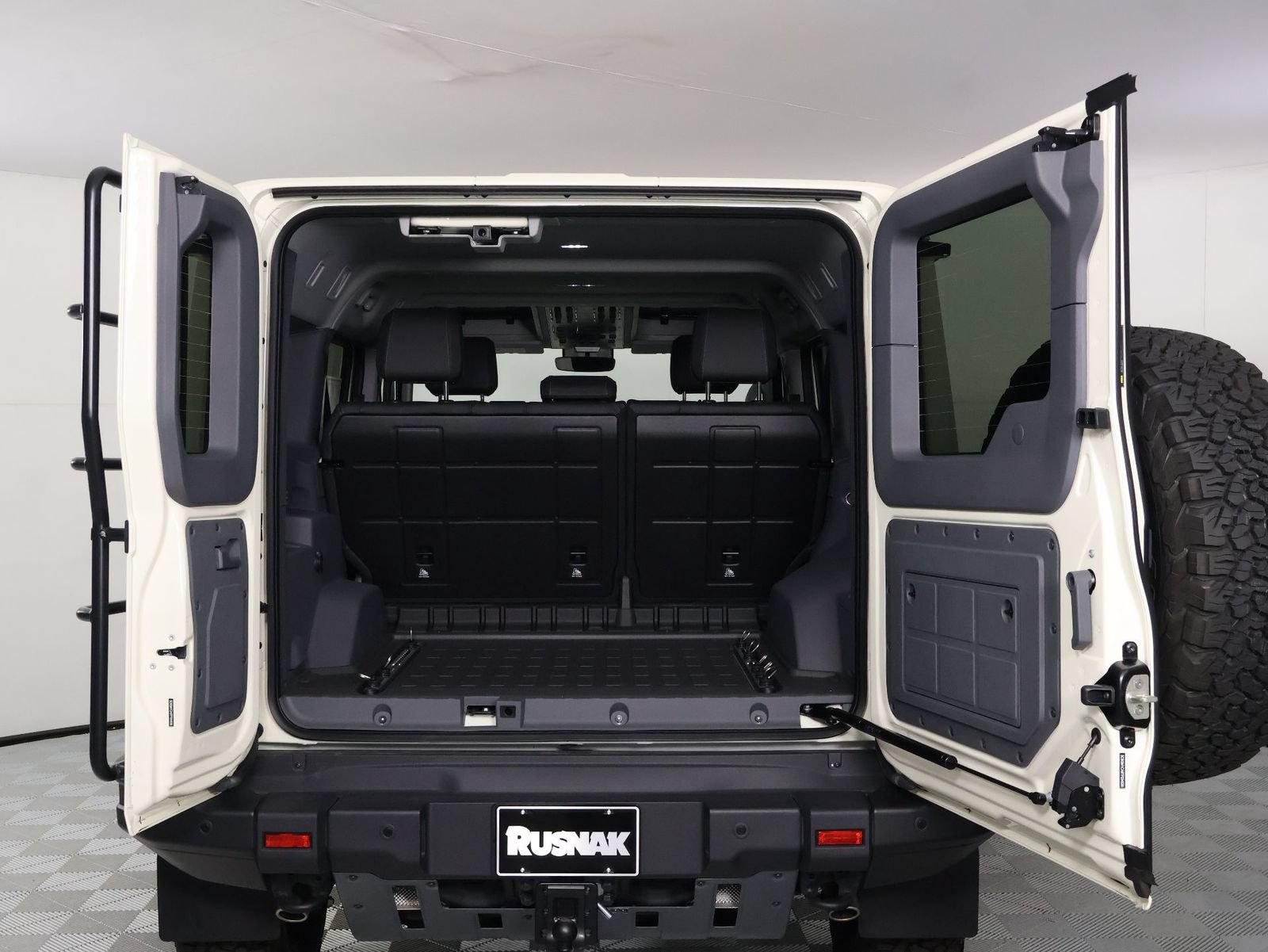 New 2026 INEOS Grenadier Station Wagon AWD/4WD image 21