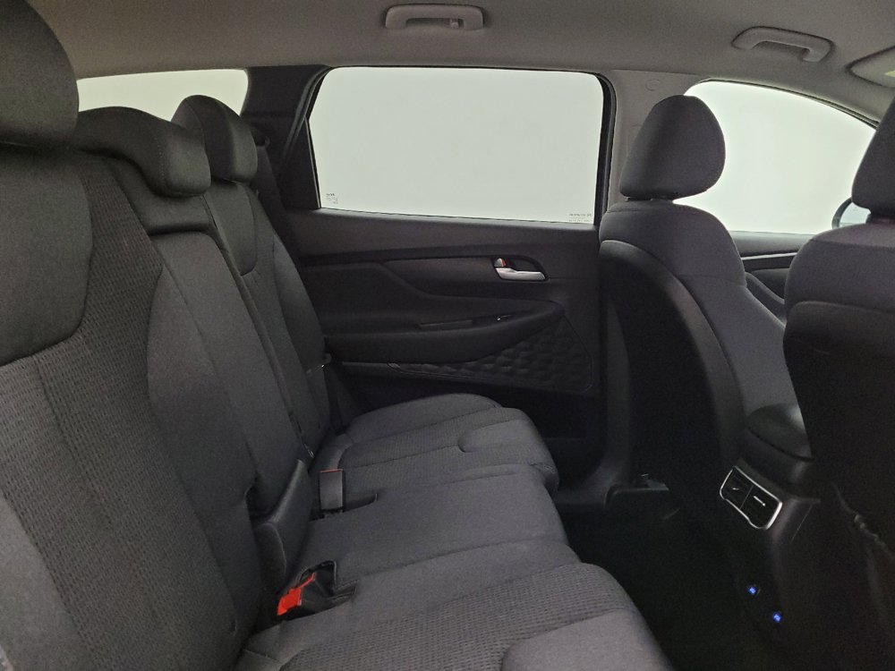 Used 2023 Hyundai Santa Fe SE image 19
