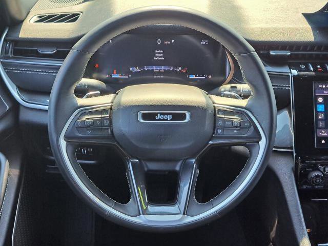 Used 2022 Jeep Grand Cherokee Altitude image 23