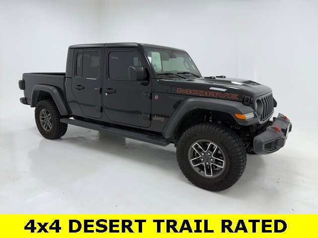 Used 2025 Jeep Gladiator Mojave w/ Convenience Group