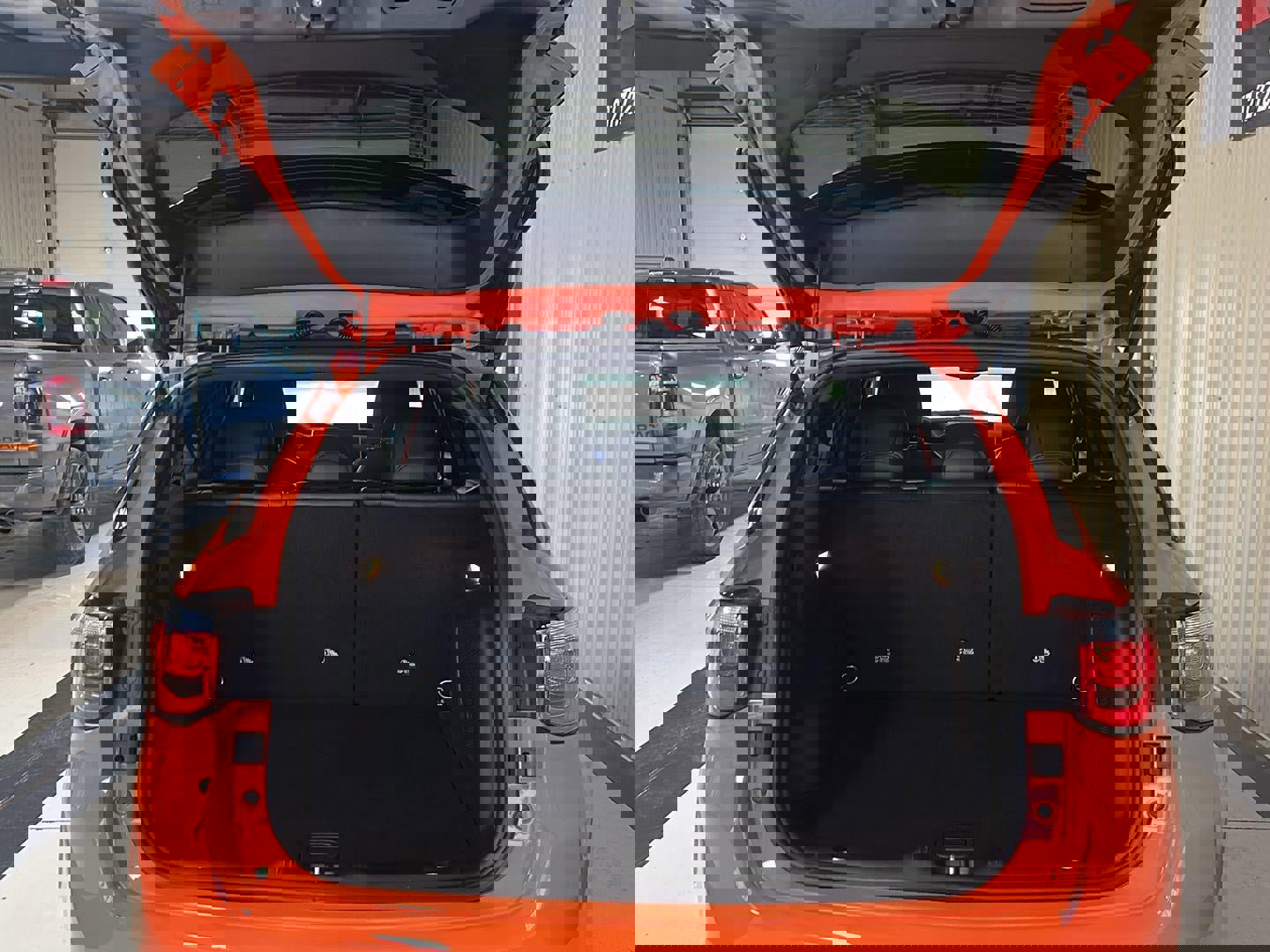 Used 2026 Jeep Compass Limited w/ Sun, Sound & Navigation Group image 6