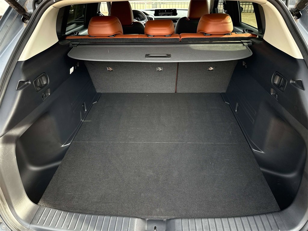 Used 2023 MAZDA CX-50 Meridian Edition w/ Apex Package image 23