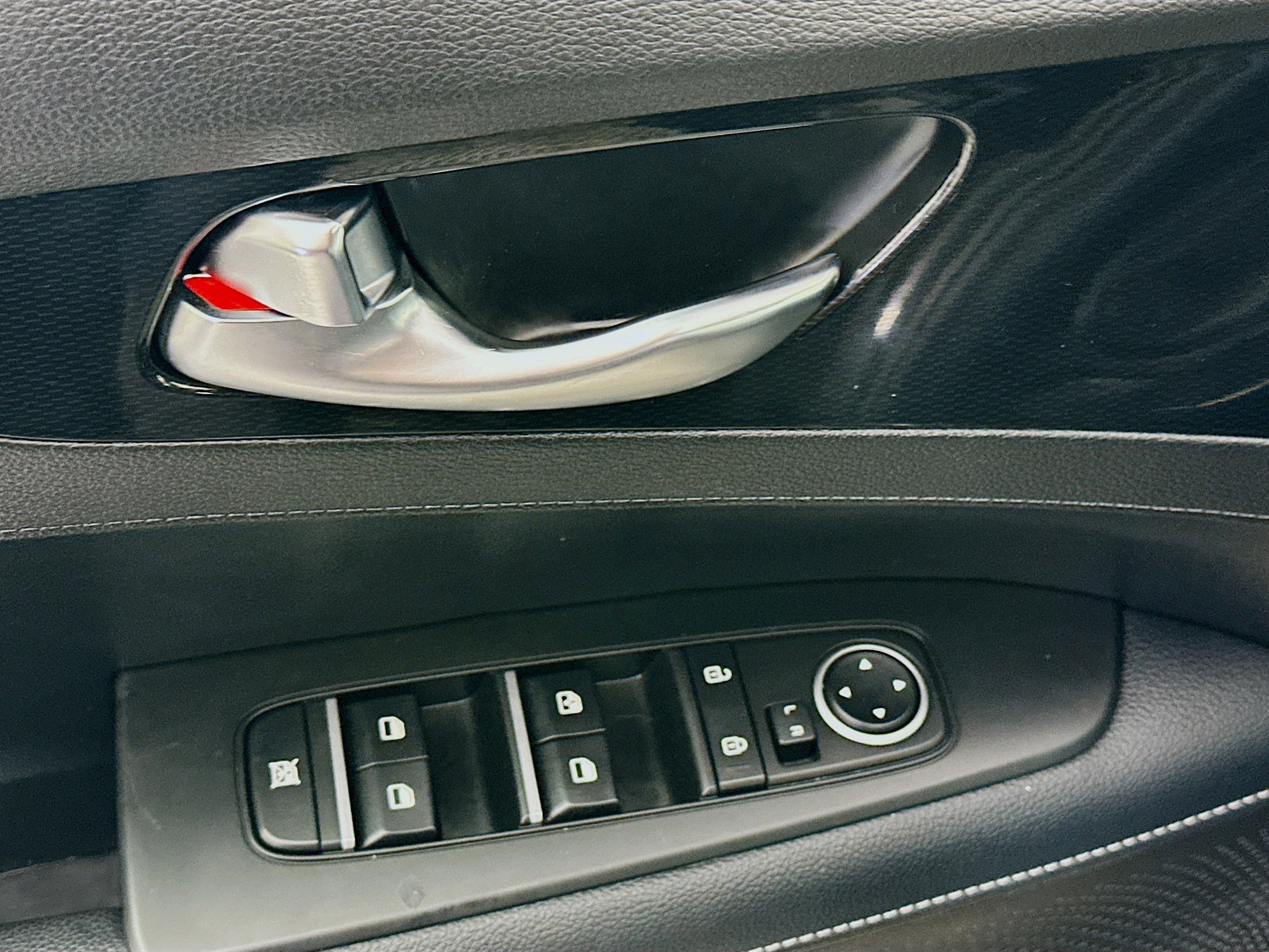 Used 2023 Kia Forte GT-Line w/ GT-Line Premium Package image 15