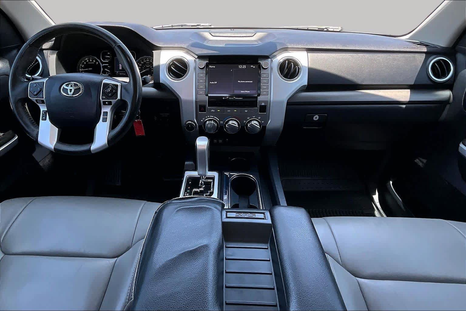 Used 2020 Toyota Tundra SR5 w/ SR5 Leather Package AWD/4WD image 15