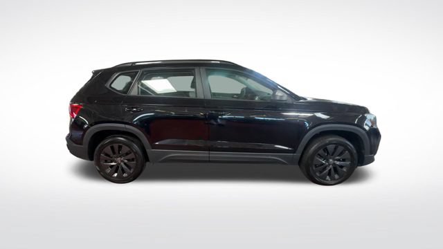 Certified 2023 Volkswagen Taos S FWD image 10
