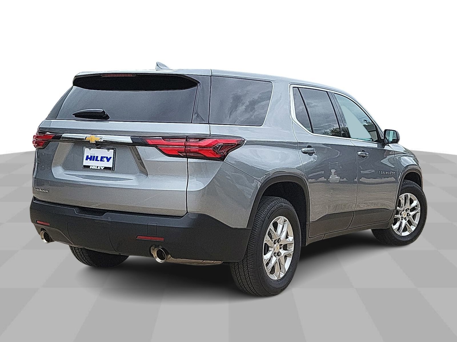 Certified 2023 Chevrolet Traverse LS FWD image 8