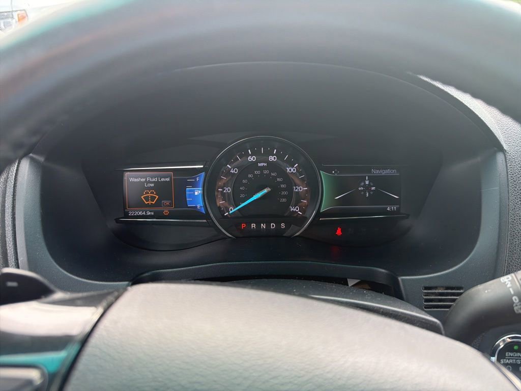 Used 2016 Ford Explorer XLT w/ Equipment Group 202A FWD image 15