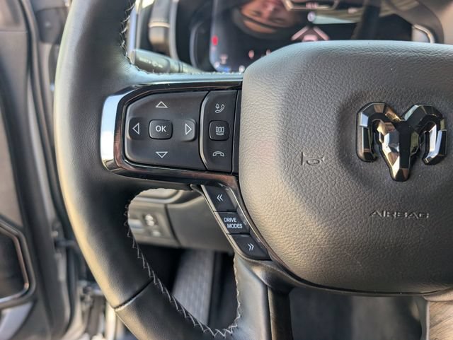 Used 2025 RAM 1500 Limited w/ Off Road Group AWD/4WD image 13