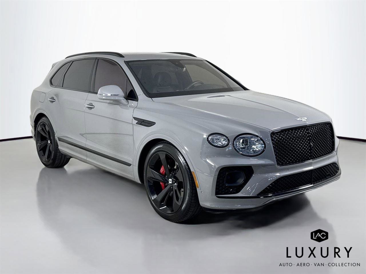 Used 2022 Bentley Bentayga image 4