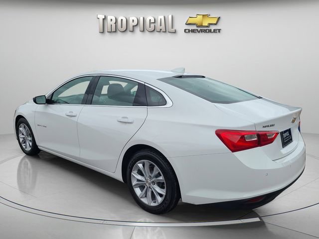 Used 2025 Chevrolet Malibu LT FWD image 3