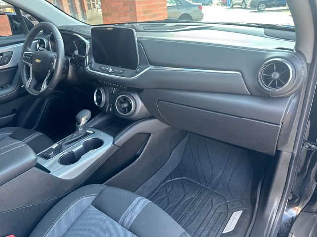Certified 2023 Chevrolet Blazer LT w/ Midnight/Sport Edition image 28