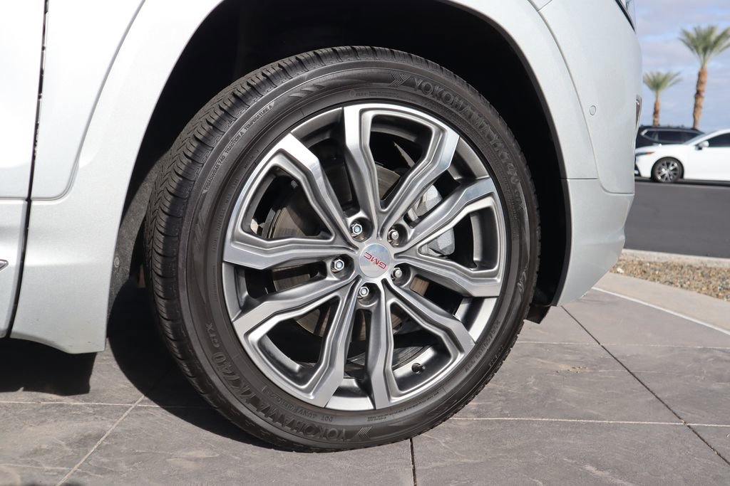 Used 2020 GMC Terrain Denali w/ Denali Premium Package image 31