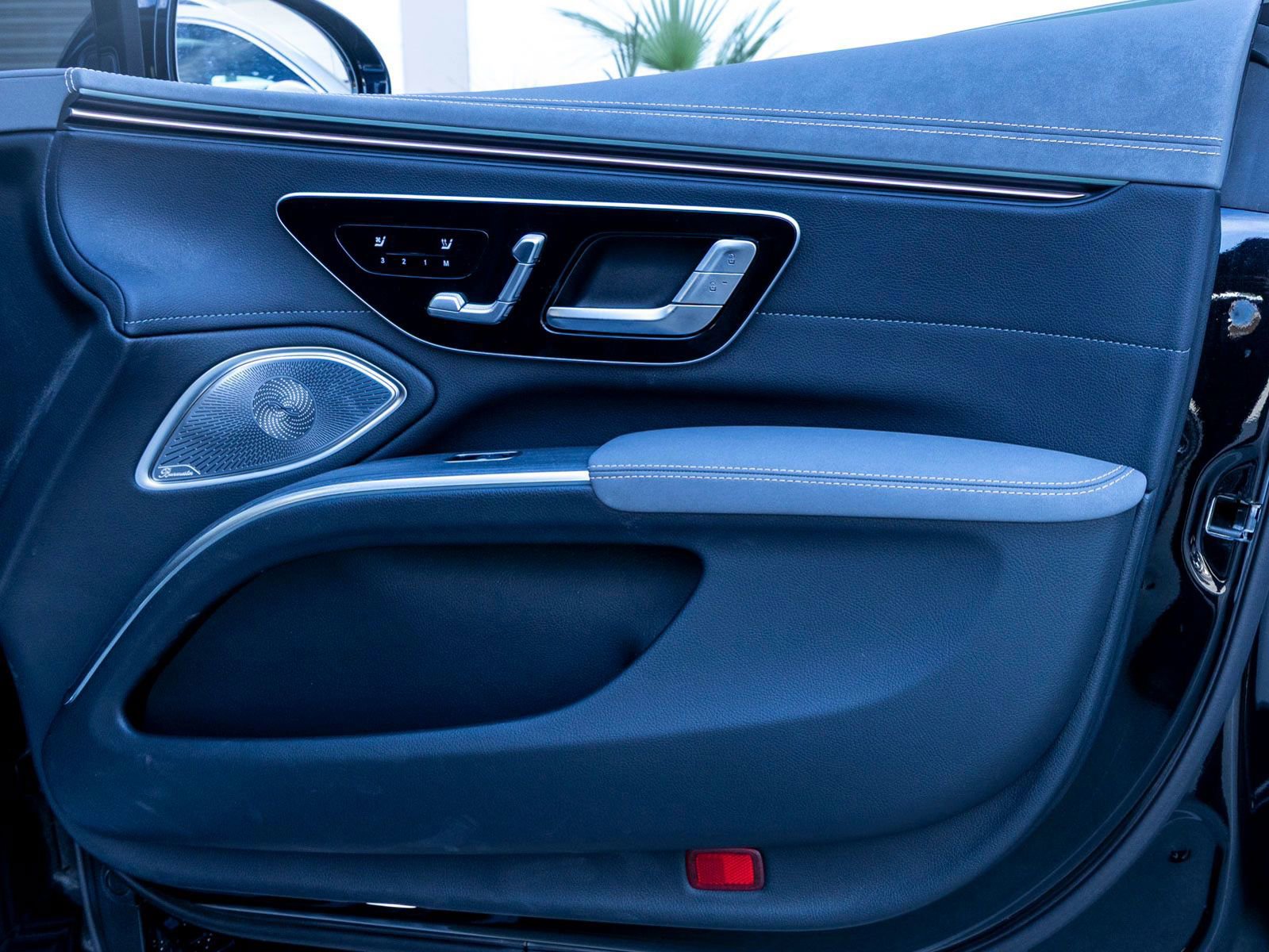 Used 2023 Mercedes-Benz EQS 450+ 4MATIC Sedan image 26