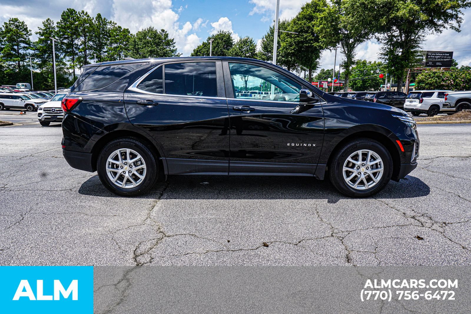 Used 2024 Chevrolet Equinox LT FWD image 10