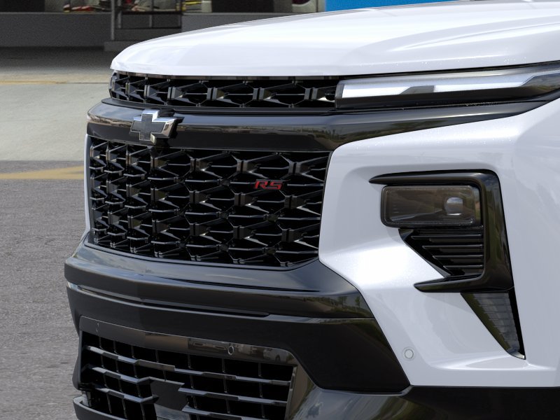 New 2026 Chevrolet Traverse RS w/ LPO, Floor Liner Package FWD image 13