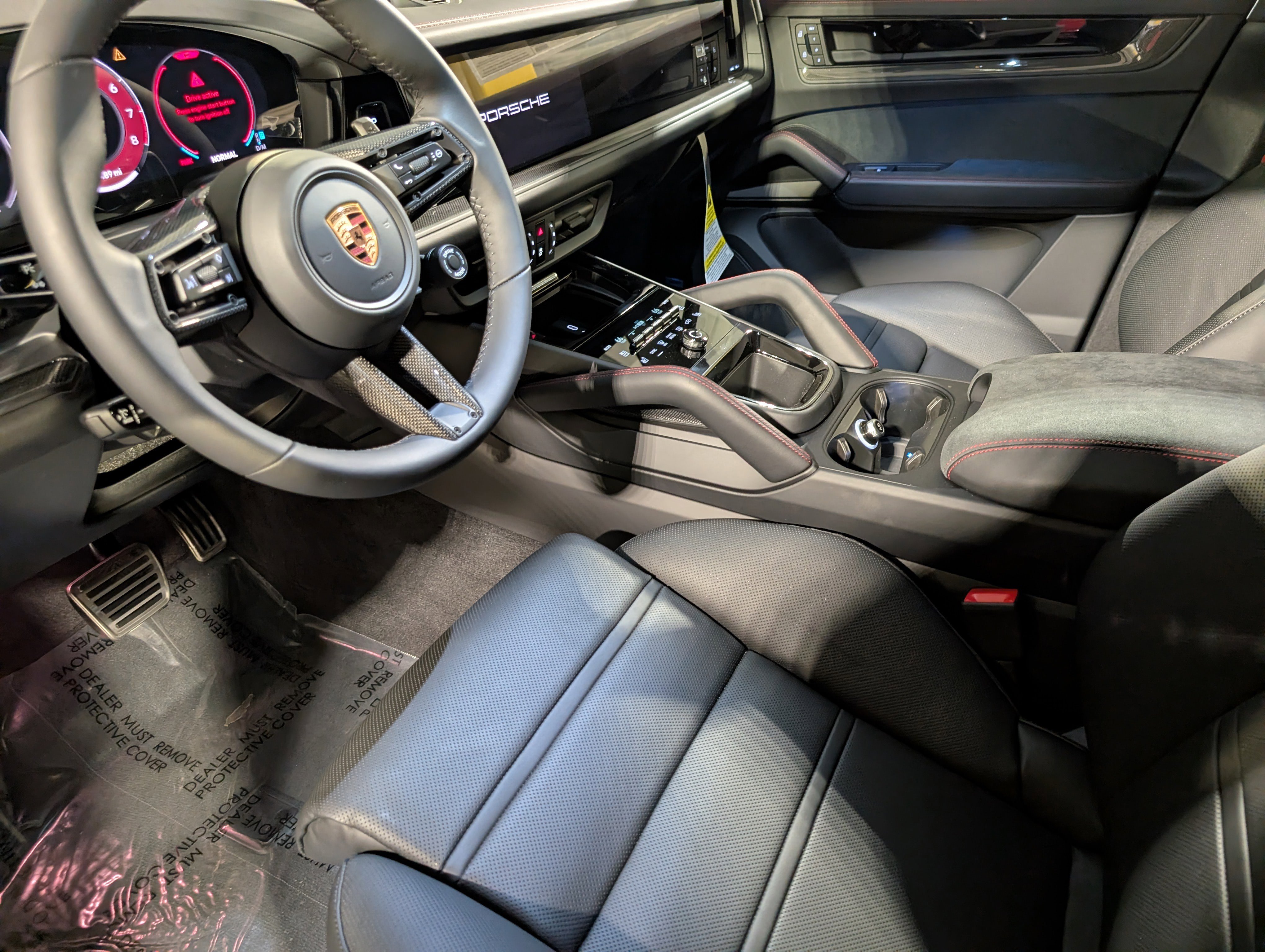 New 2026 Porsche Cayenne GTS AWD/4WD image 4