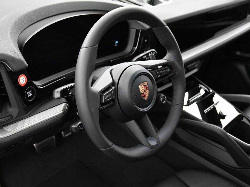New 2026 Porsche Cayenne S image 17
