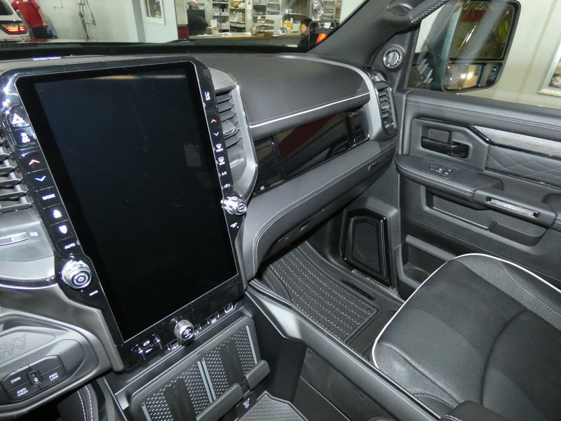 New 2026 RAM 3500 Limited image 12