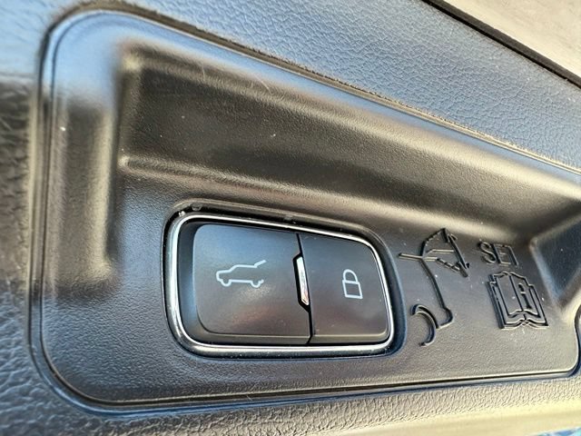 Certified 2025 Ford Explorer ST AWD/4WD image 15