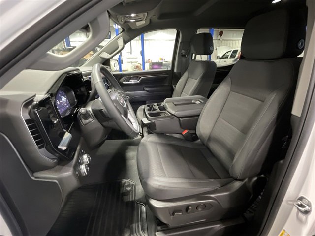 Used 2024 GMC Sierra 1500 Elevation image 17