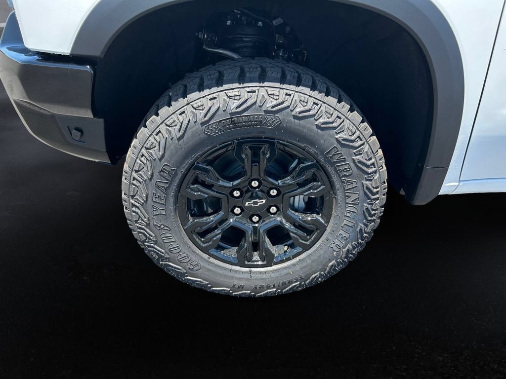 New 2026 Chevrolet Silverado 1500 ZR2 AWD/4WD image 9