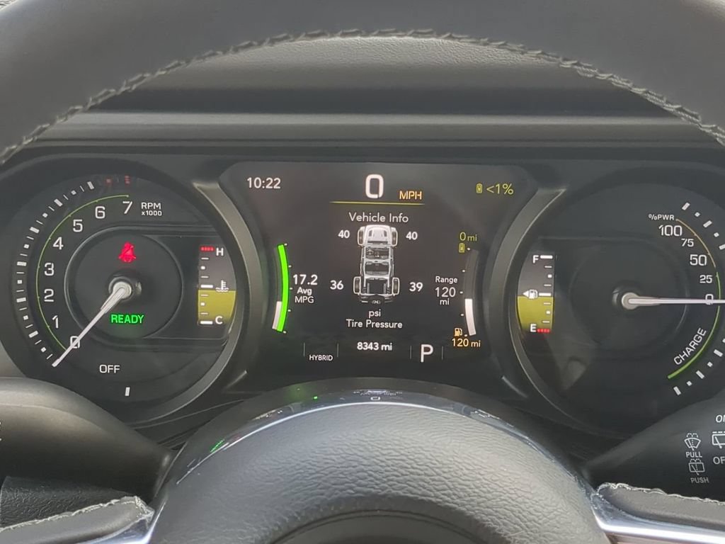 Used 2025 Jeep Wrangler Unlimited Sahara AWD/4WD image 26