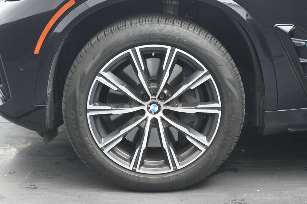 Used 2020 BMW X5 M50i AWD/4WD image 30