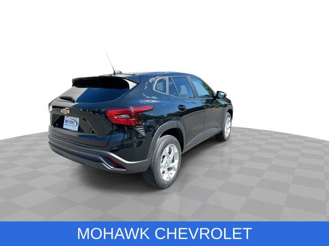 Certified 2024 Chevrolet Trax LS w/ LS Convenience Package FWD image 8