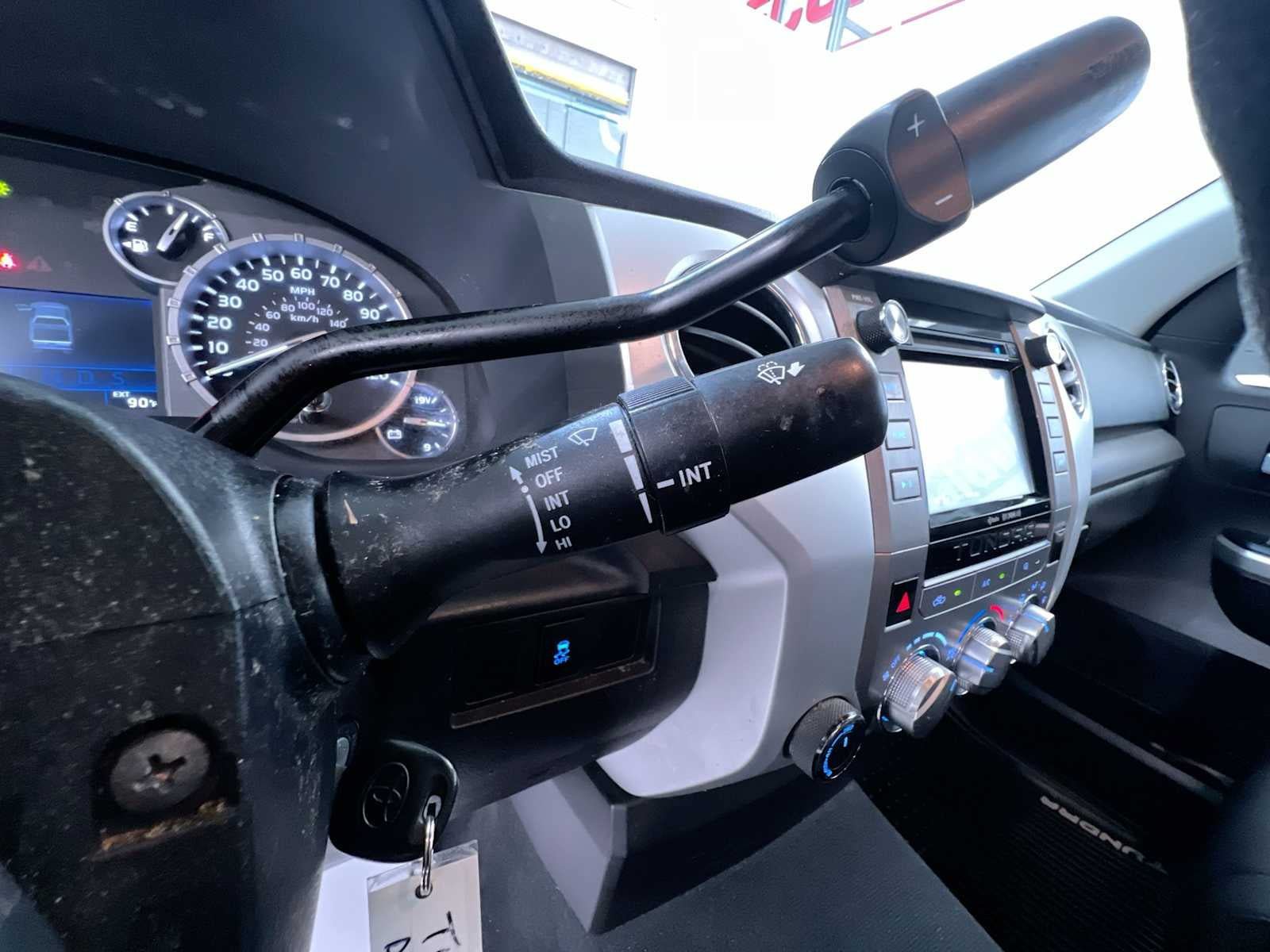Used 2015 Toyota Tundra SR5 AWD/4WD image 19
