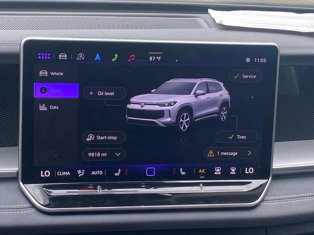 Used 2025 Volkswagen Tiguan SE image 7