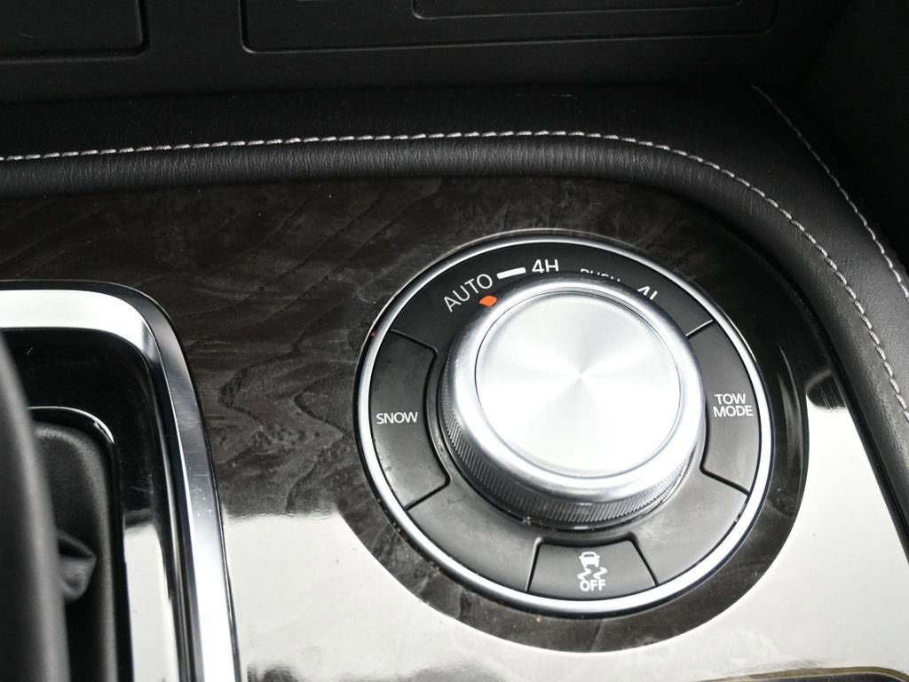 Used 2022 INFINITI QX80 Sensory w/ All-Season Package image 28