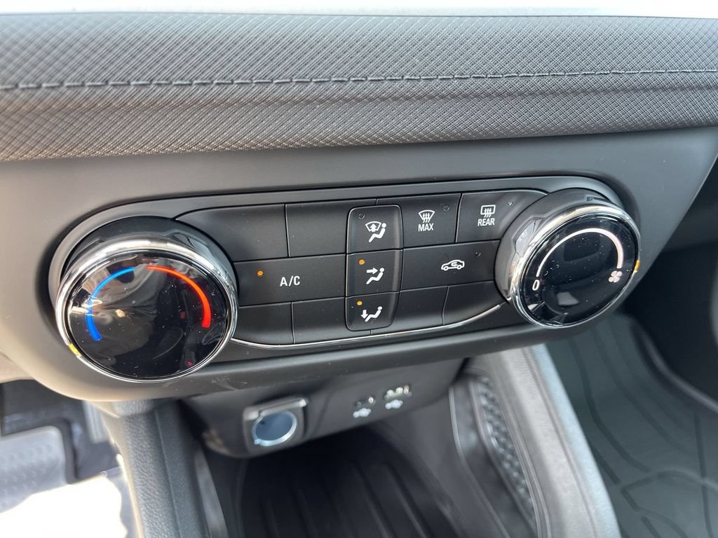 New 2026 Chevrolet TrailBlazer LS w/ LS Convenience Package FWD image 18