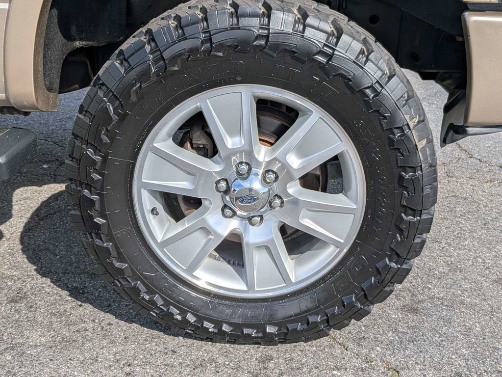 Used 2013 Ford F150 Lariat w/ Luxury Equipment Group image 10