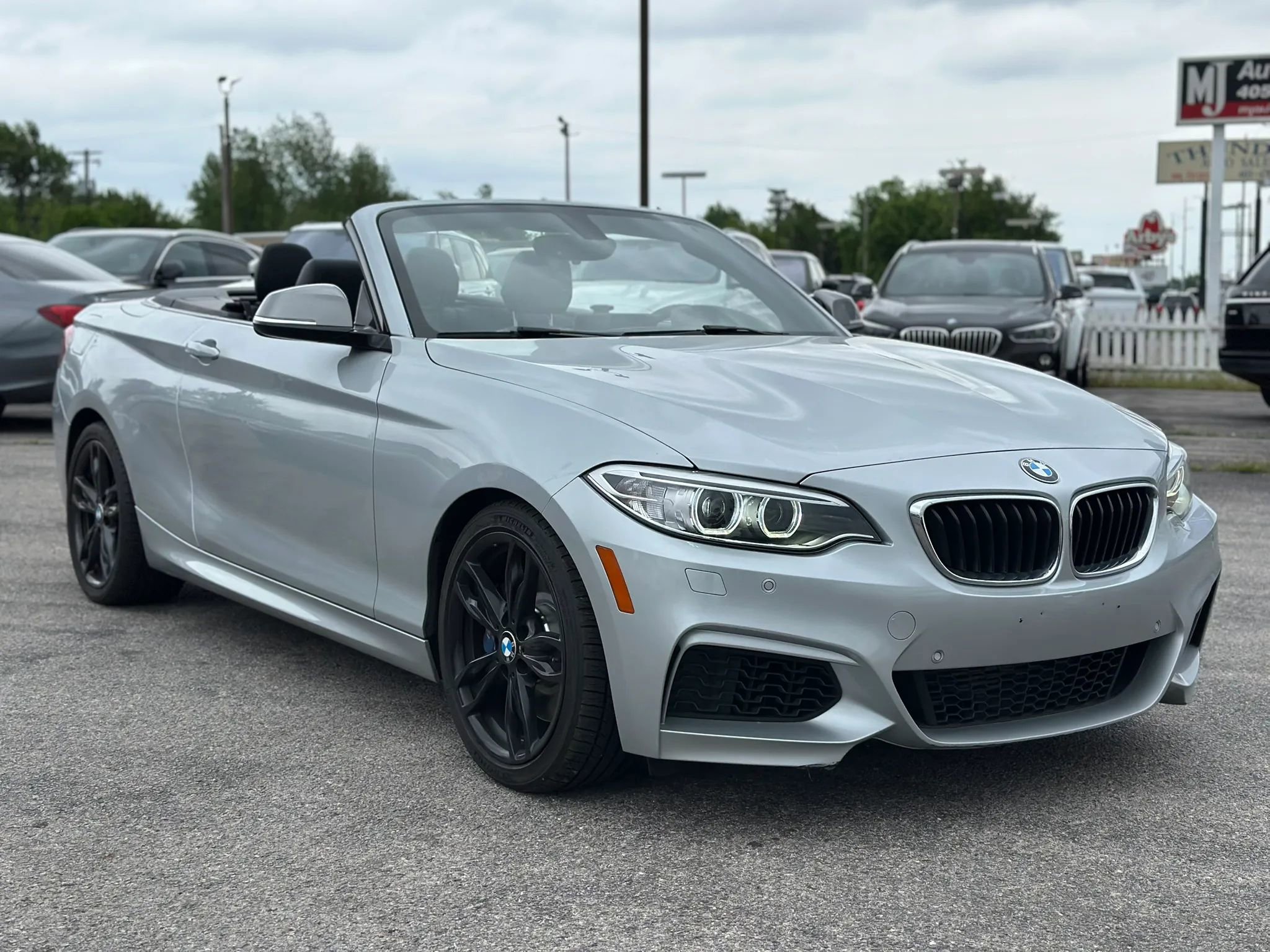 Used 2016 BMW M235i xDrive Convertible AWD/4WD image 6
